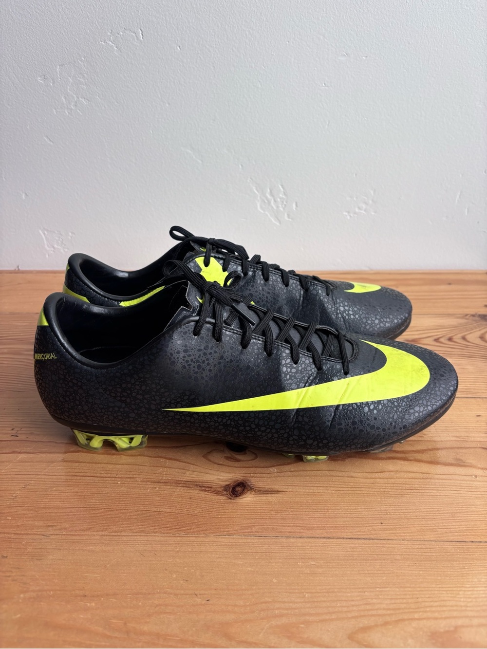 Nike Mercurial Vapor VII CR7 football boots black volt Cristiano Ronaldo sz 11